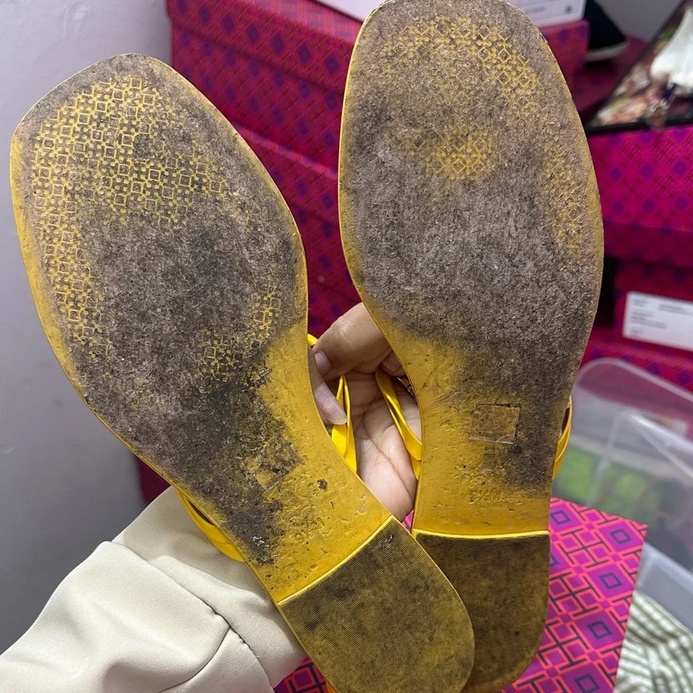 Tory Burch Yellow Logo Thong Sandals - Picture 2 of 3